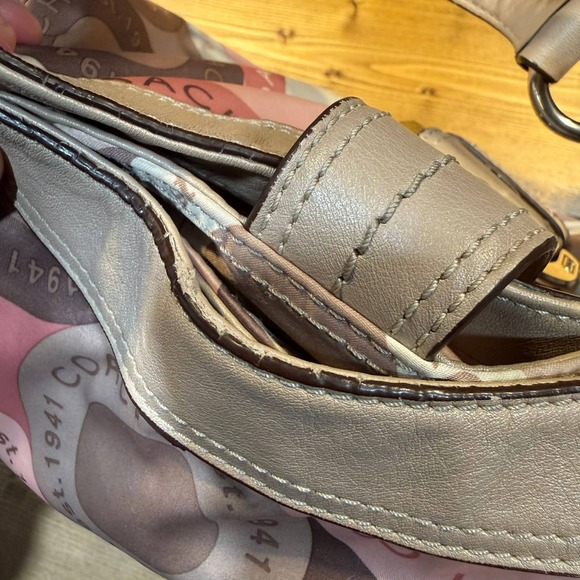 Coach Soho Hobo Snaphead 18440 Pink Logo Print Nylon Leather Shoulder Bag Y2K - Picture 7 of 7